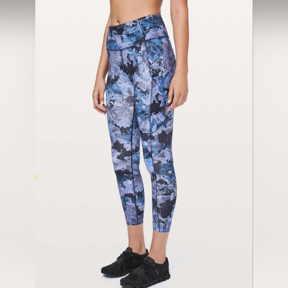 Lululemon Fast & Free 7/8 Tight II *Nulux 25"Screen Camo Multi